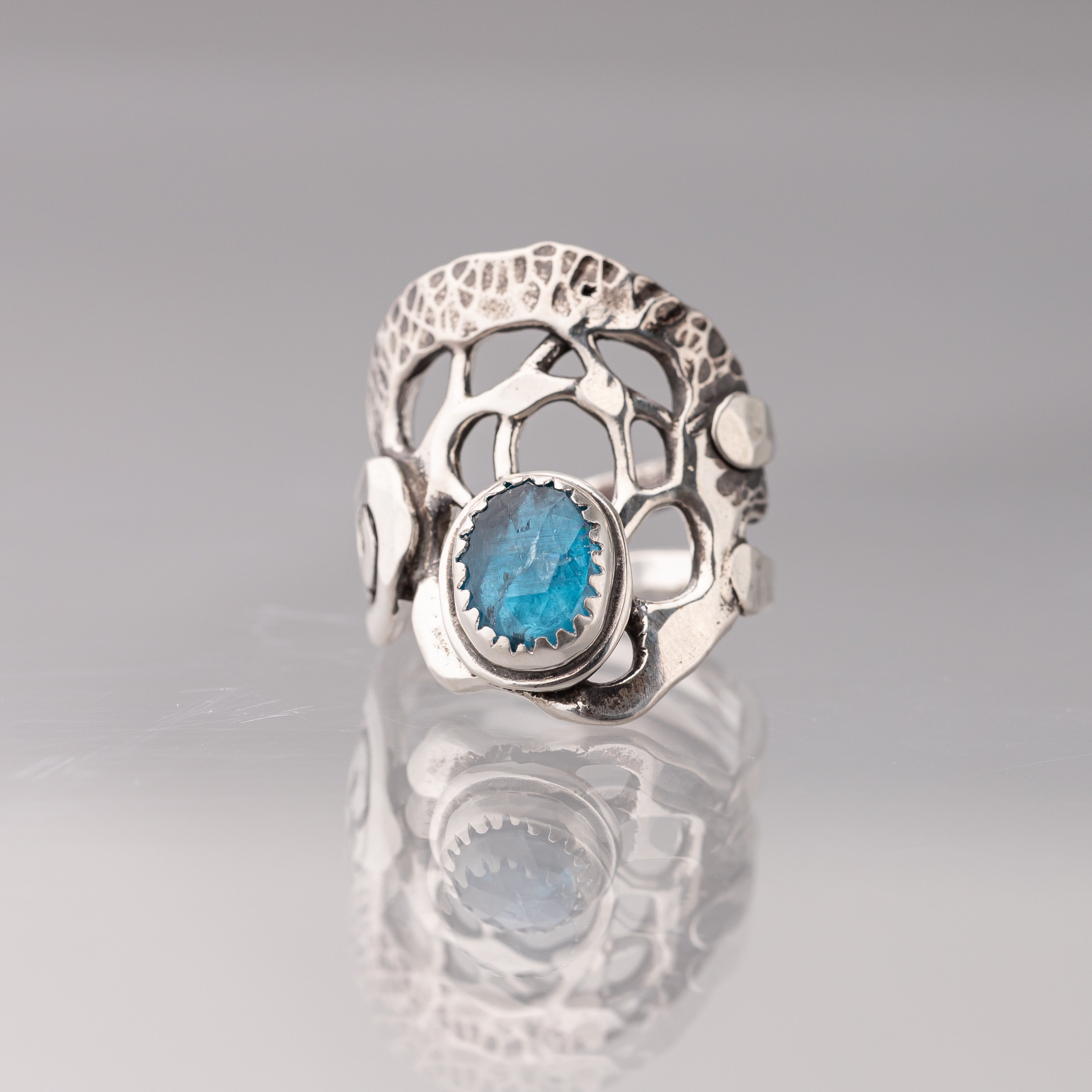 Blue Apatite Spiral Ring