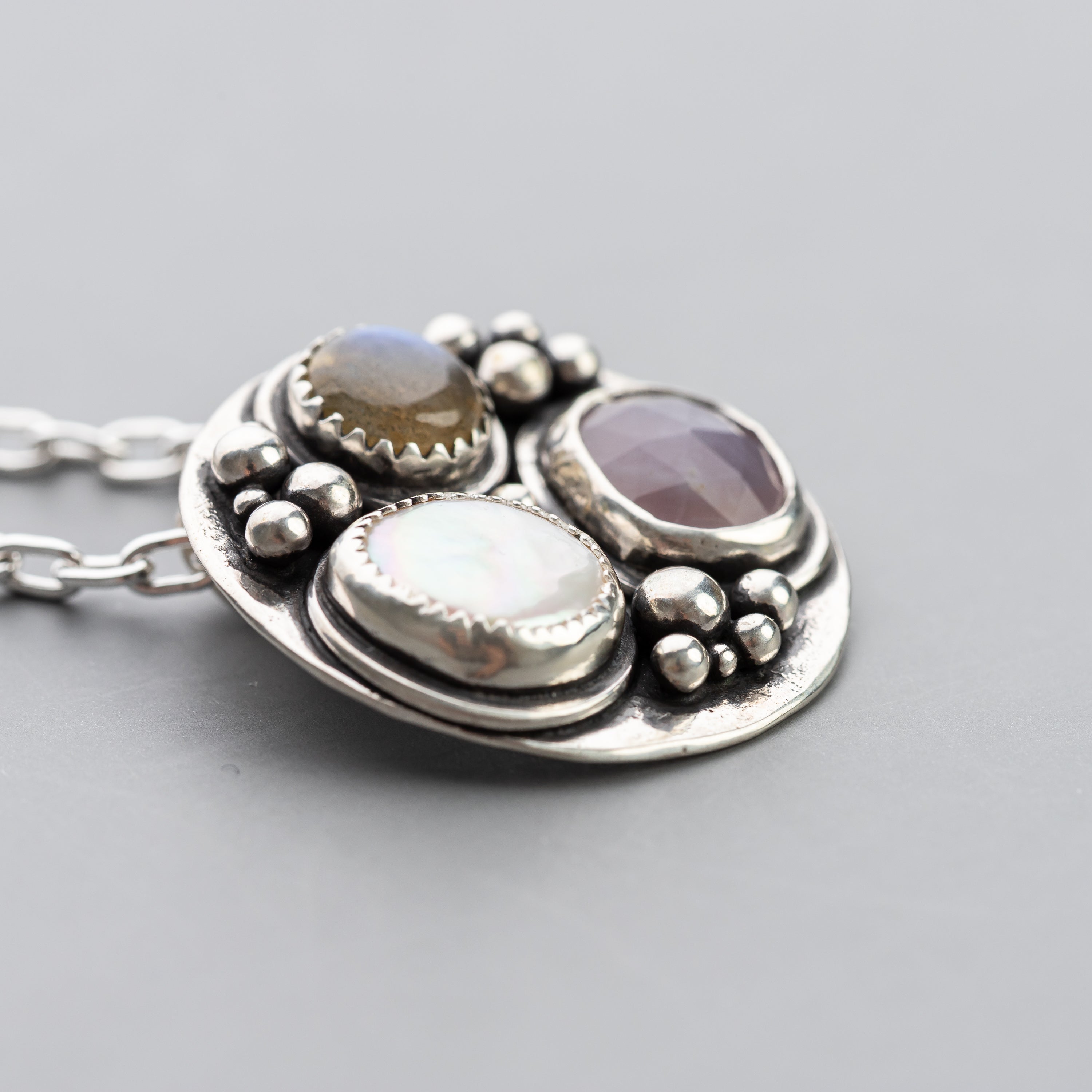 Stone Cluster Disc Necklace