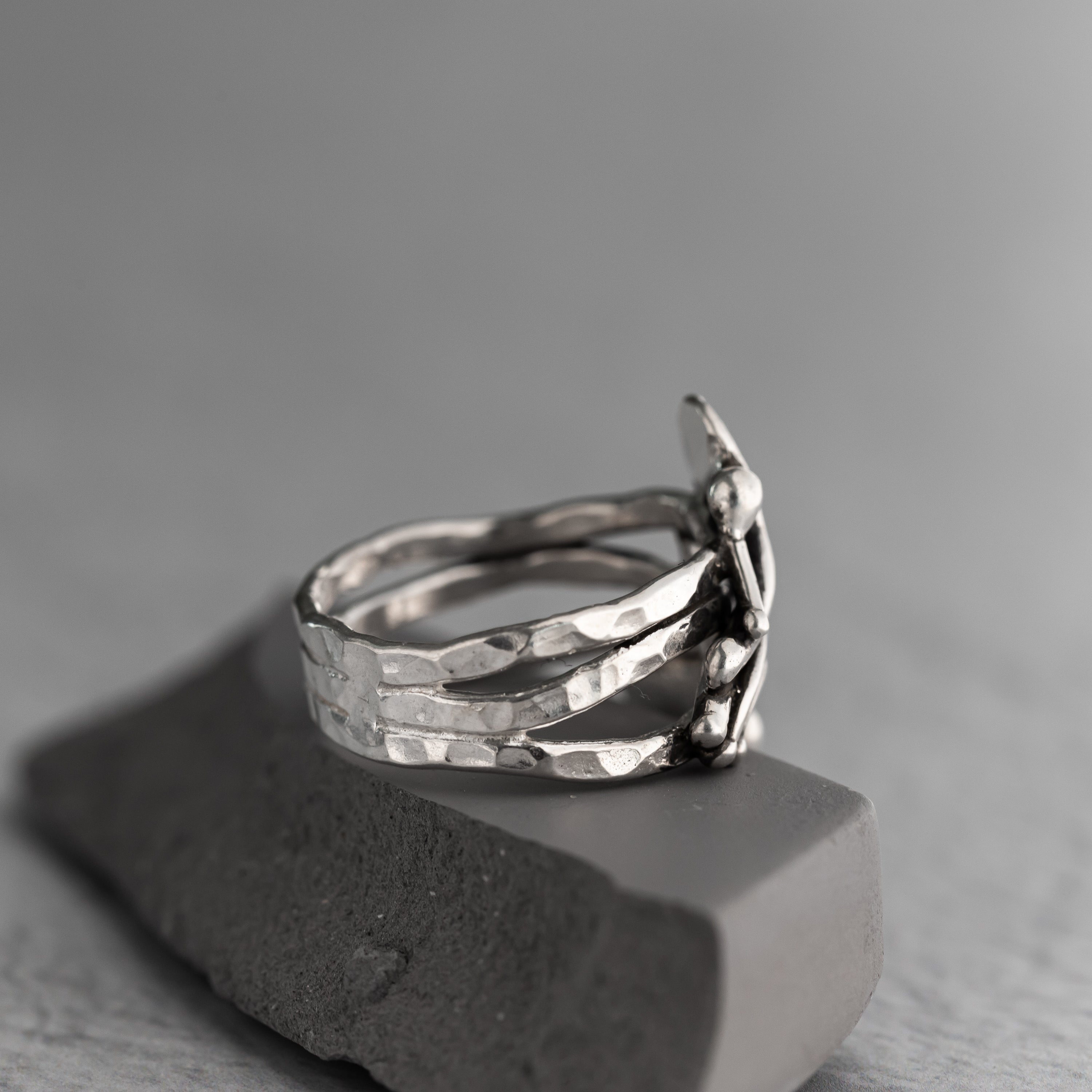 Size 7 Sculpture Ring