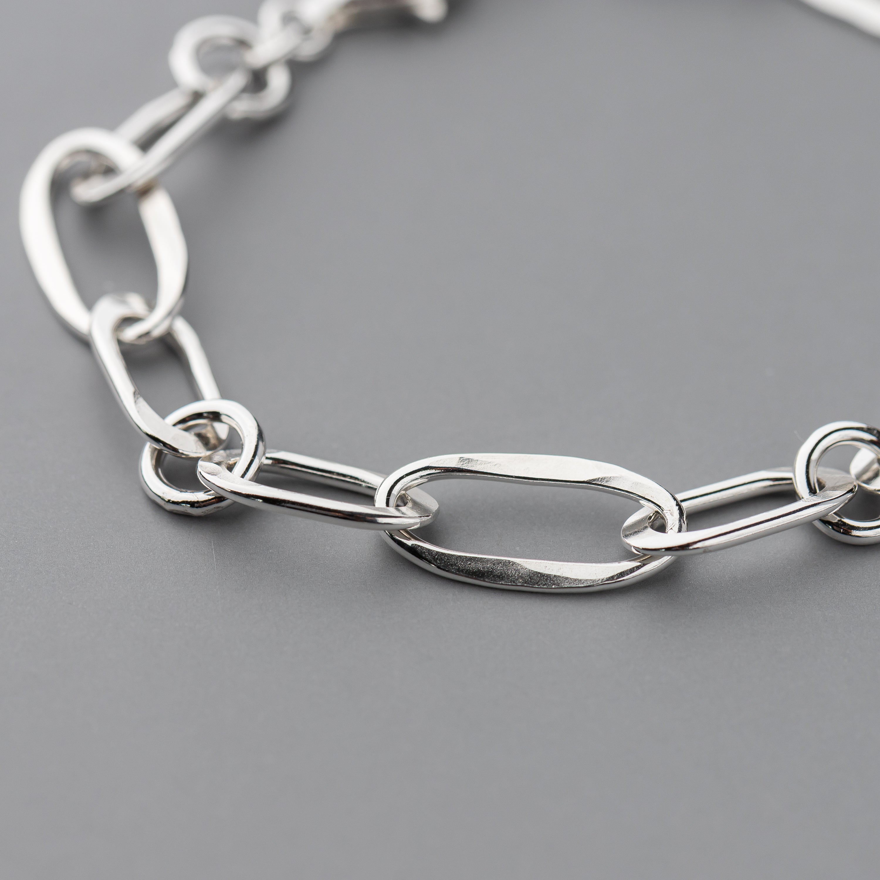 Sterling silver bracelet with polished hammered links